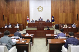 제211회 삼척시의회(정례회) 제3차 본회의 및 행정사무감사 제5일차 대표이미지